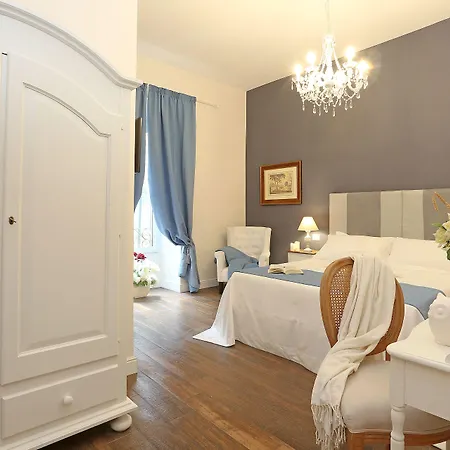 Daplace - Arena House