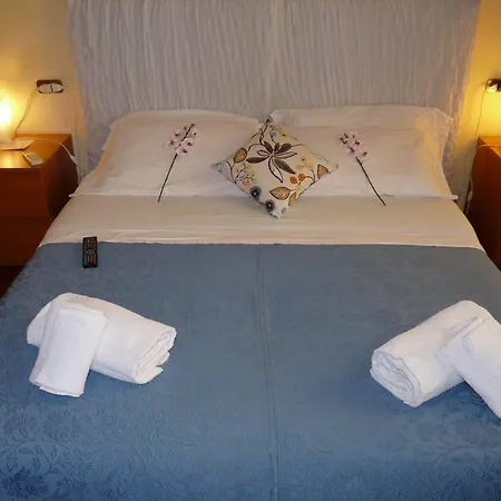 Daplace - Arena House 4* Roma