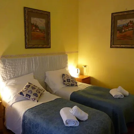 Daplace - Arena House Affittacamere 4*