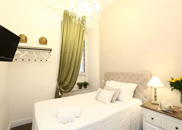 Daplace - Arena House