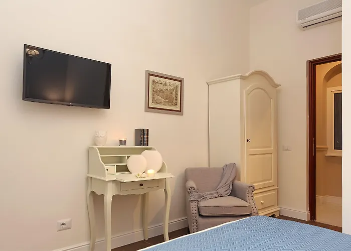 Daplace - Arena House Pensionat Rom