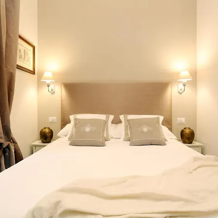 Daplace - Arena House Guest house